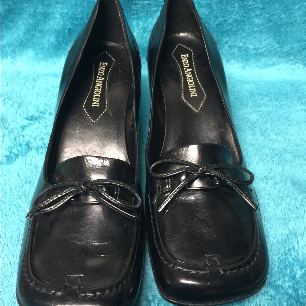 Ladies shoes